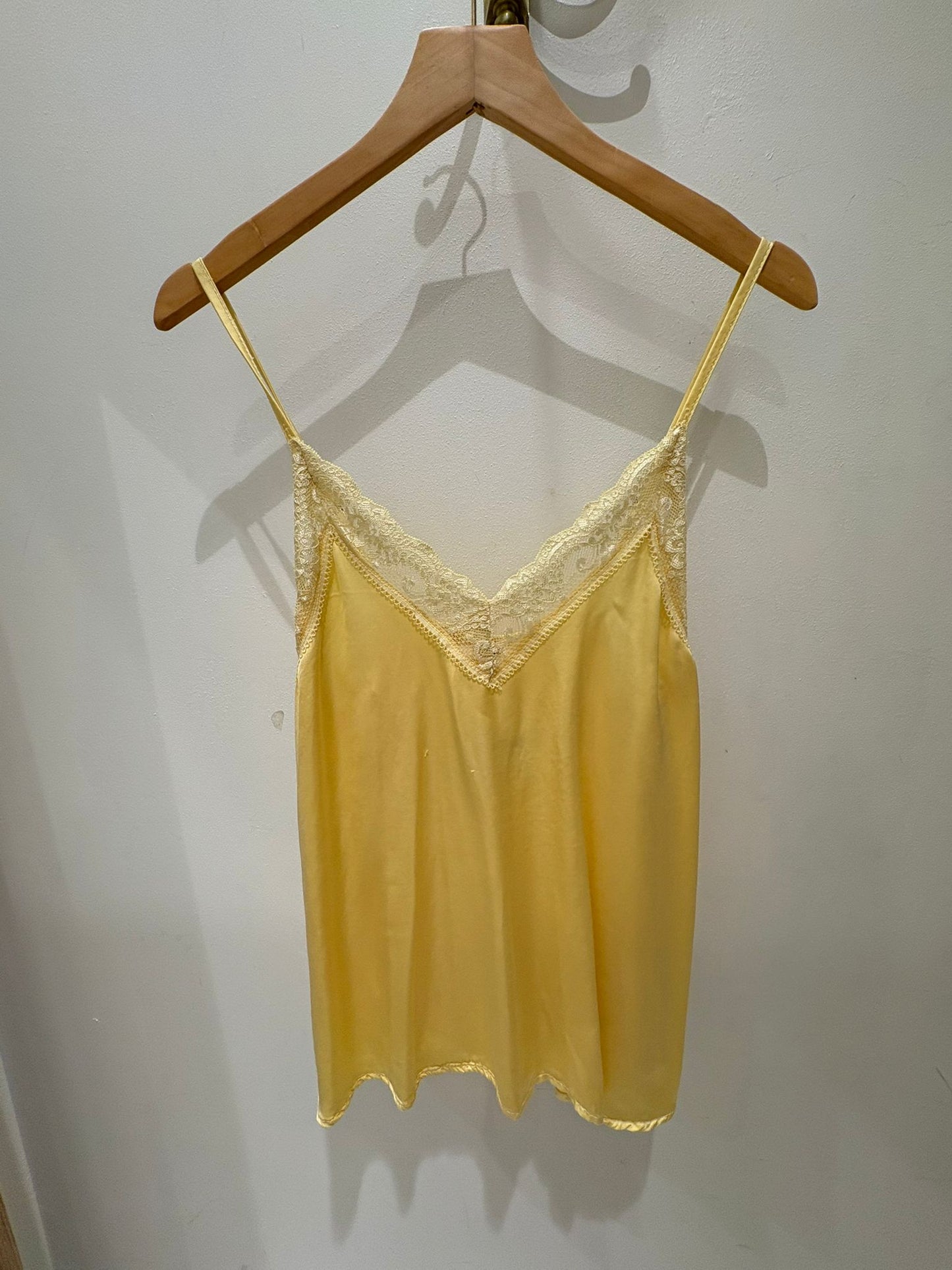 TOP LENCERO FINA AMARILLO