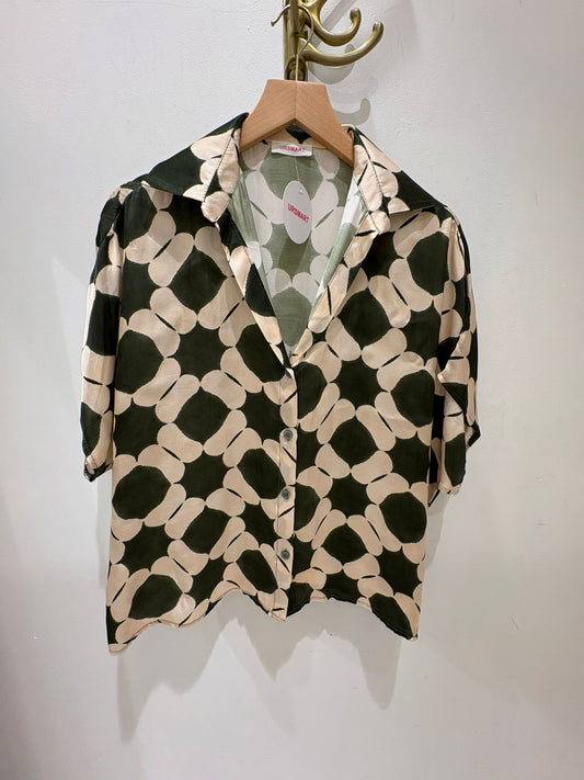 CAMISA NIRVANA VERDE CAQUI