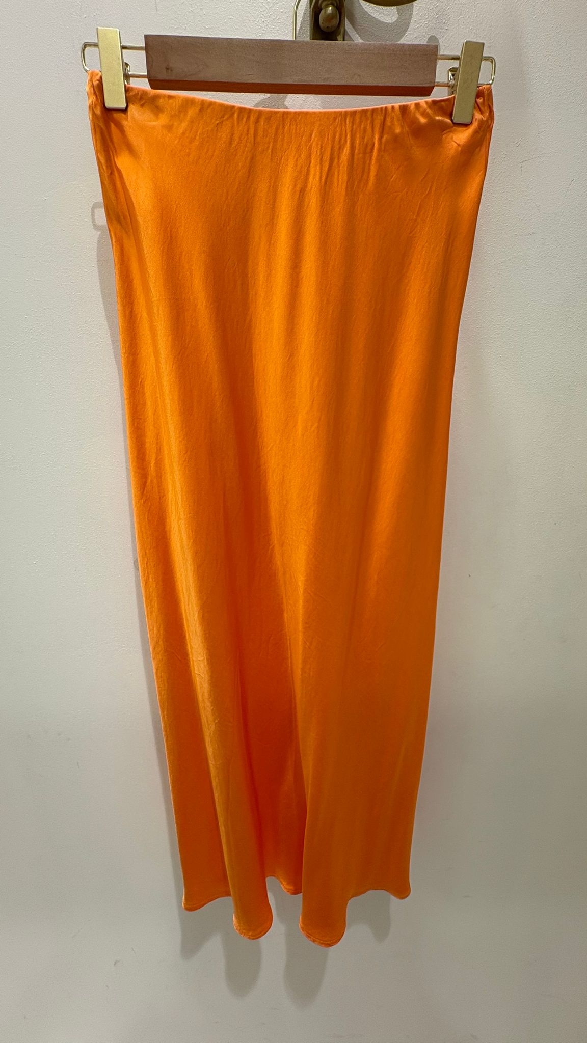 FALDA LEONOR NARANJA