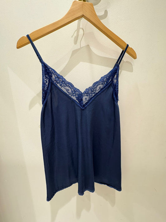 TOP LENCERO FINA AZUL MARINO